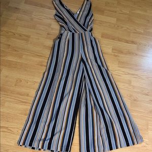 Monteau Jumpsuit size large beautiful